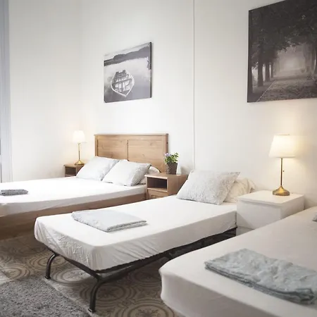 The Hipstel Gran Via Guest house